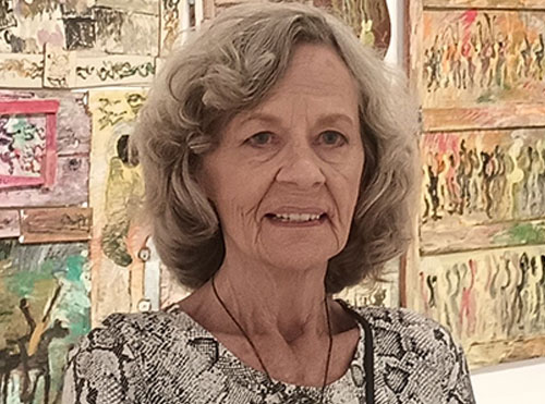 Joyce Munios